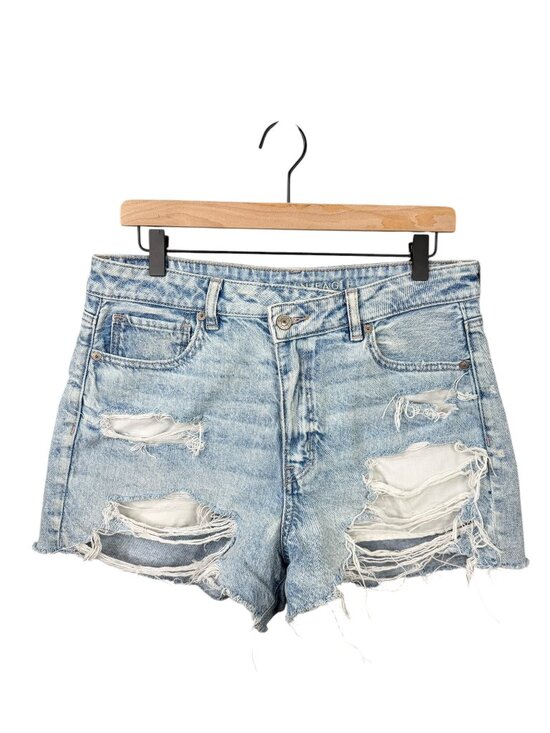 American Eagle Outfitters Pants - American Eagle Mom Short 10 Strigid Faded Light Wash Distressed Denim Casual Y2K